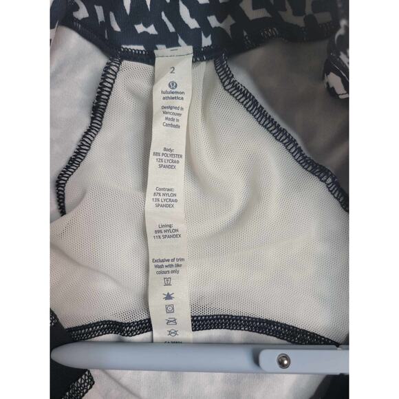 2764 Lululemon Navy Define Full Zip Jacket Women's Size 2 - Picture 6 of 7